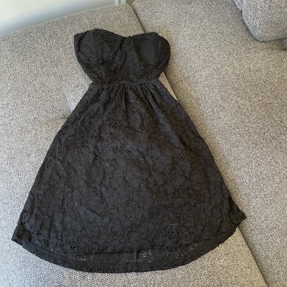 Dresses & Skirts - Little Black Lace Strapless Dress